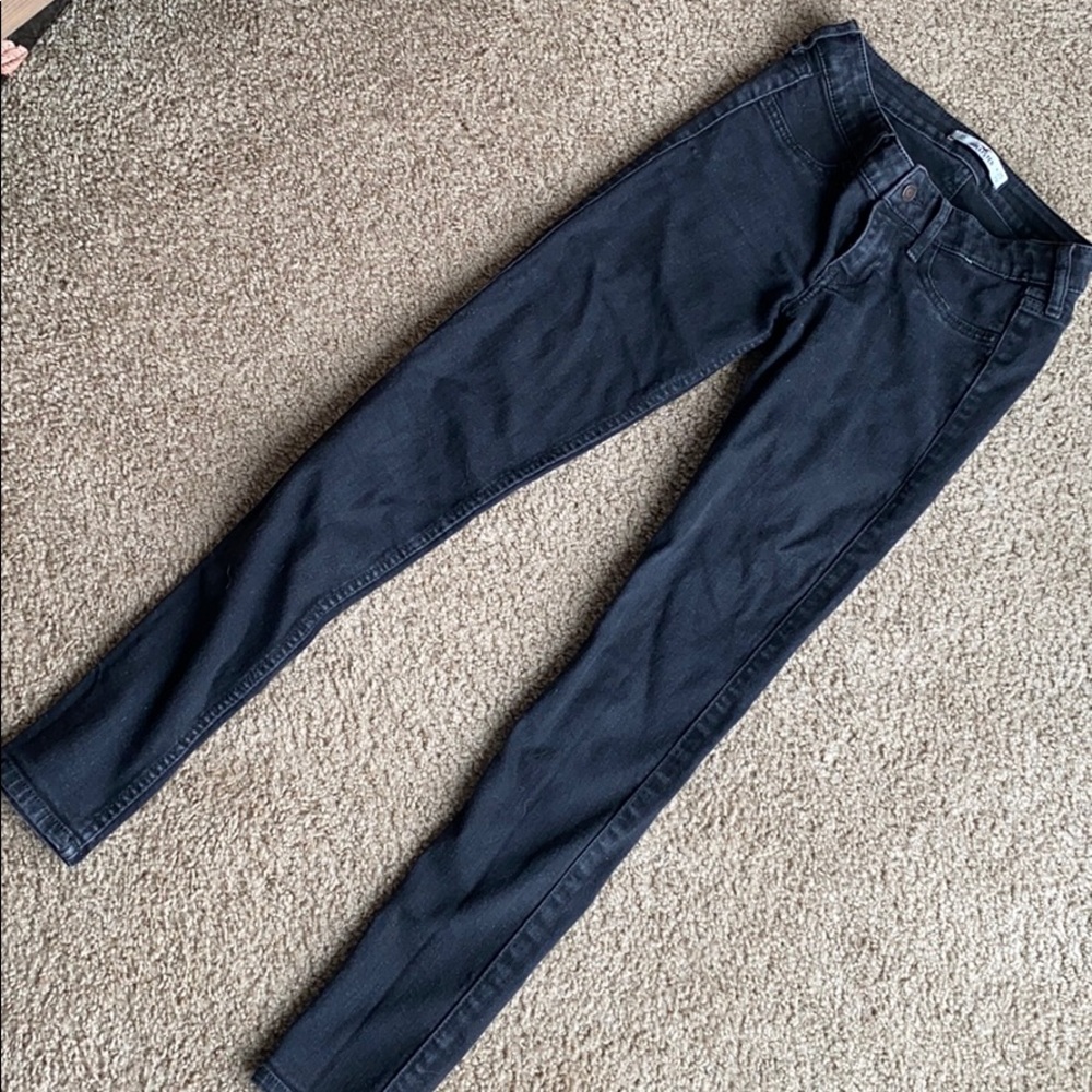 Black hollister skinny jeans 1S